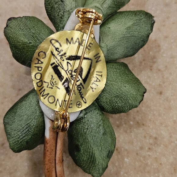 RARE VINTAGE CLASSIC CAPODIMONTE ITALIAN FLOWER BOUQUET PORCELAIN BROOCH PIN - Picture 7 of 14
